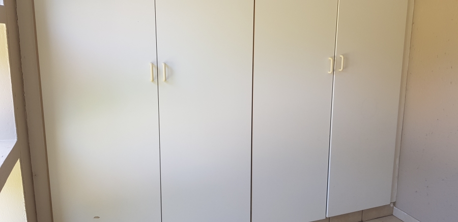 To Let 3 Bedroom Property for Rent in Mulbarton Gauteng