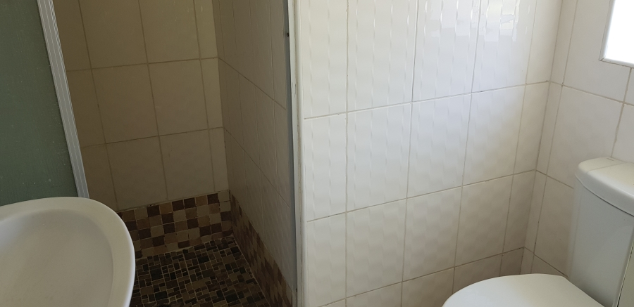 To Let 3 Bedroom Property for Rent in Mulbarton Gauteng