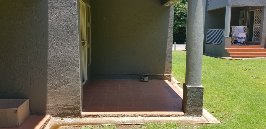 To Let 3 Bedroom Property for Rent in Mulbarton Gauteng