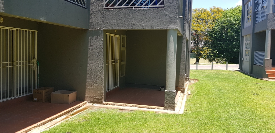 To Let 3 Bedroom Property for Rent in Mulbarton Gauteng