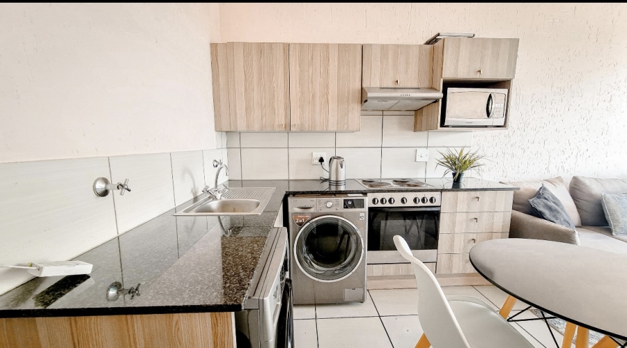 To Let 2 Bedroom Property for Rent in Paulshof Gauteng