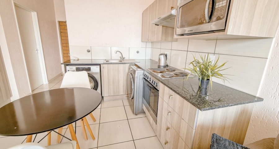 To Let 2 Bedroom Property for Rent in Paulshof Gauteng
