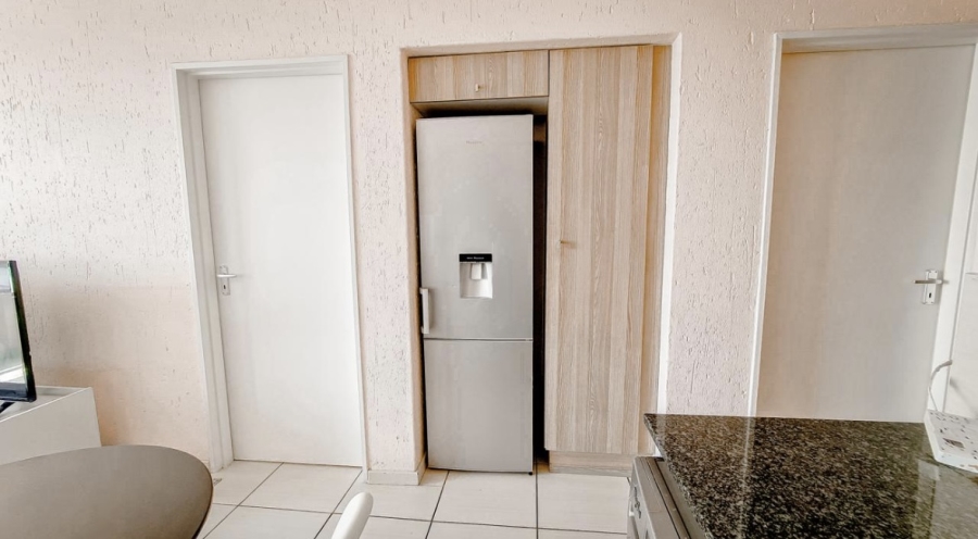 To Let 2 Bedroom Property for Rent in Paulshof Gauteng