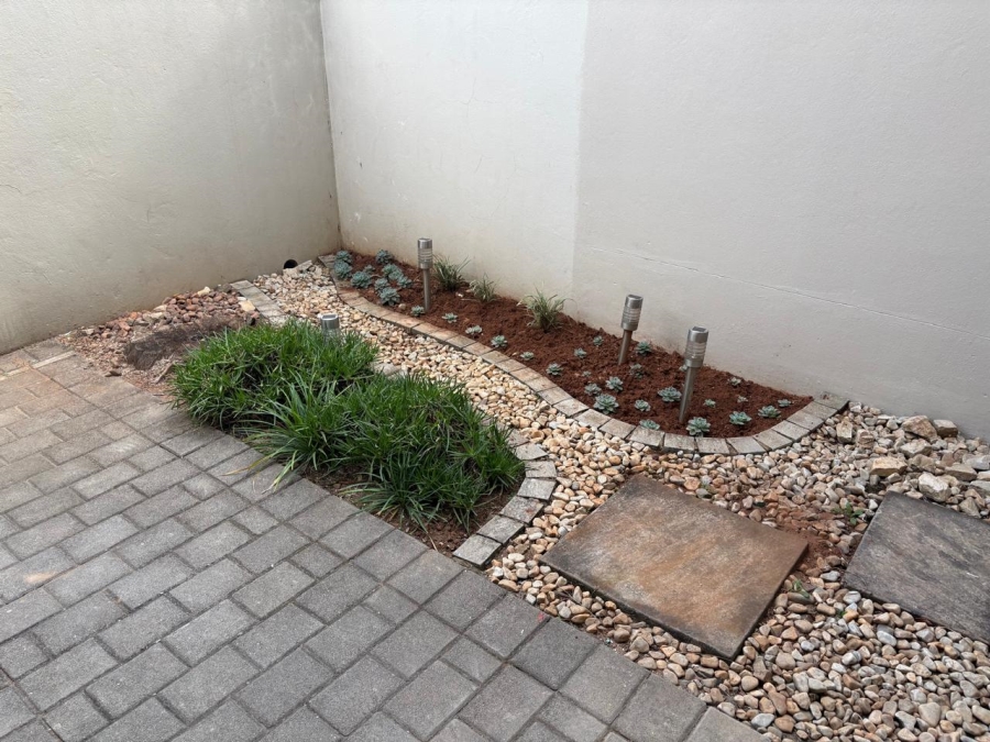 To Let 3 Bedroom Property for Rent in Die Wilgers Gauteng