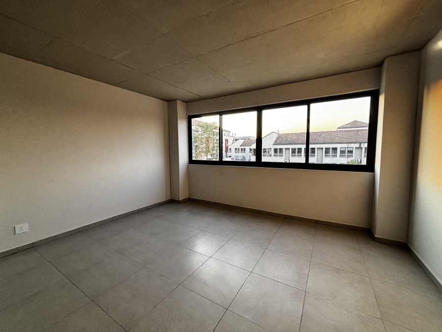 1 Bedroom Property for Sale in Rivonia Gauteng