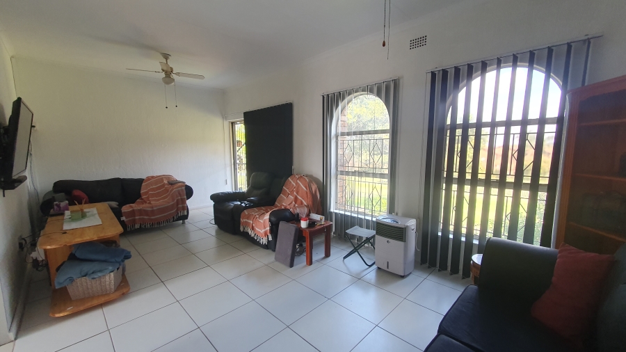 2 Bedroom Property for Sale in Verwoerdpark Gauteng