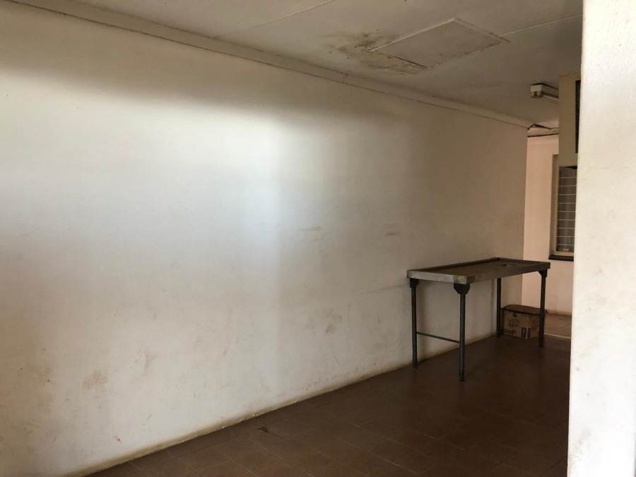 4 Bedroom Property for Sale in Laudium Gauteng