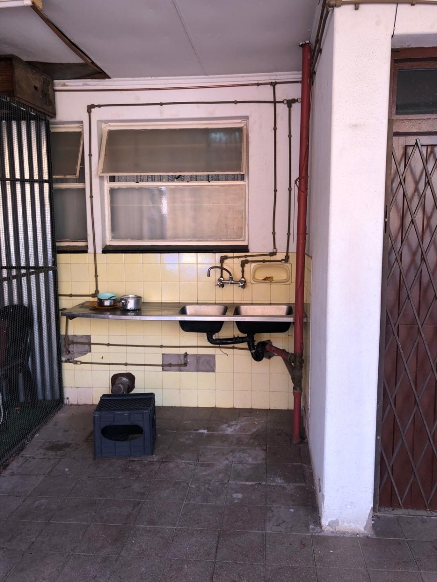 4 Bedroom Property for Sale in Laudium Gauteng