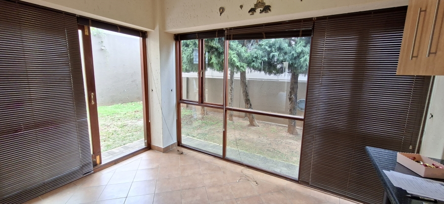 2 Bedroom Property for Sale in Noordheuwel Gauteng