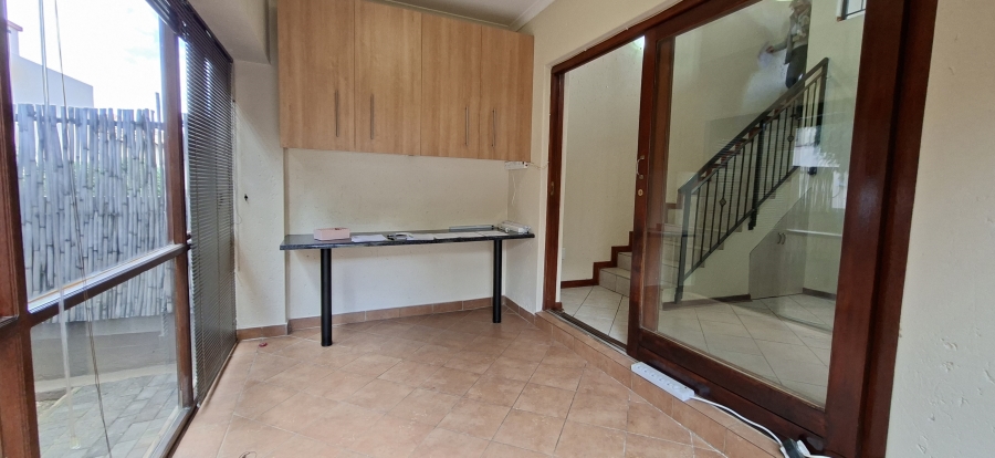 2 Bedroom Property for Sale in Noordheuwel Gauteng