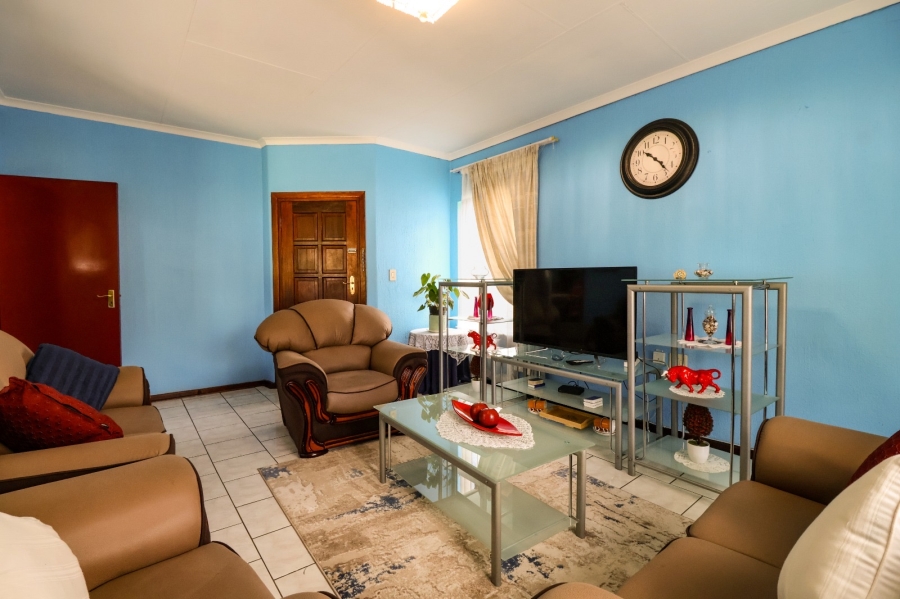3 Bedroom Property for Sale in Country View Gauteng