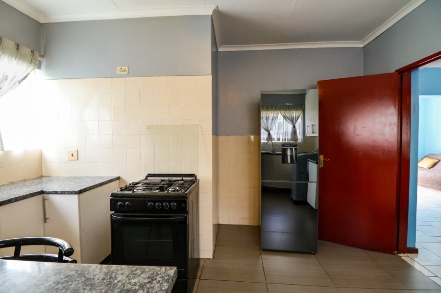 3 Bedroom Property for Sale in Country View Gauteng