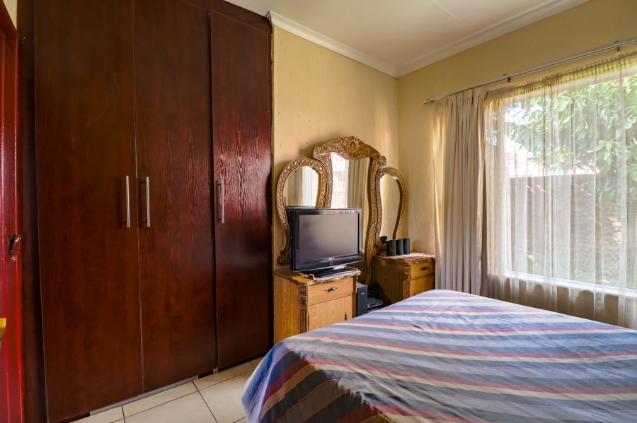3 Bedroom Property for Sale in Country View Gauteng