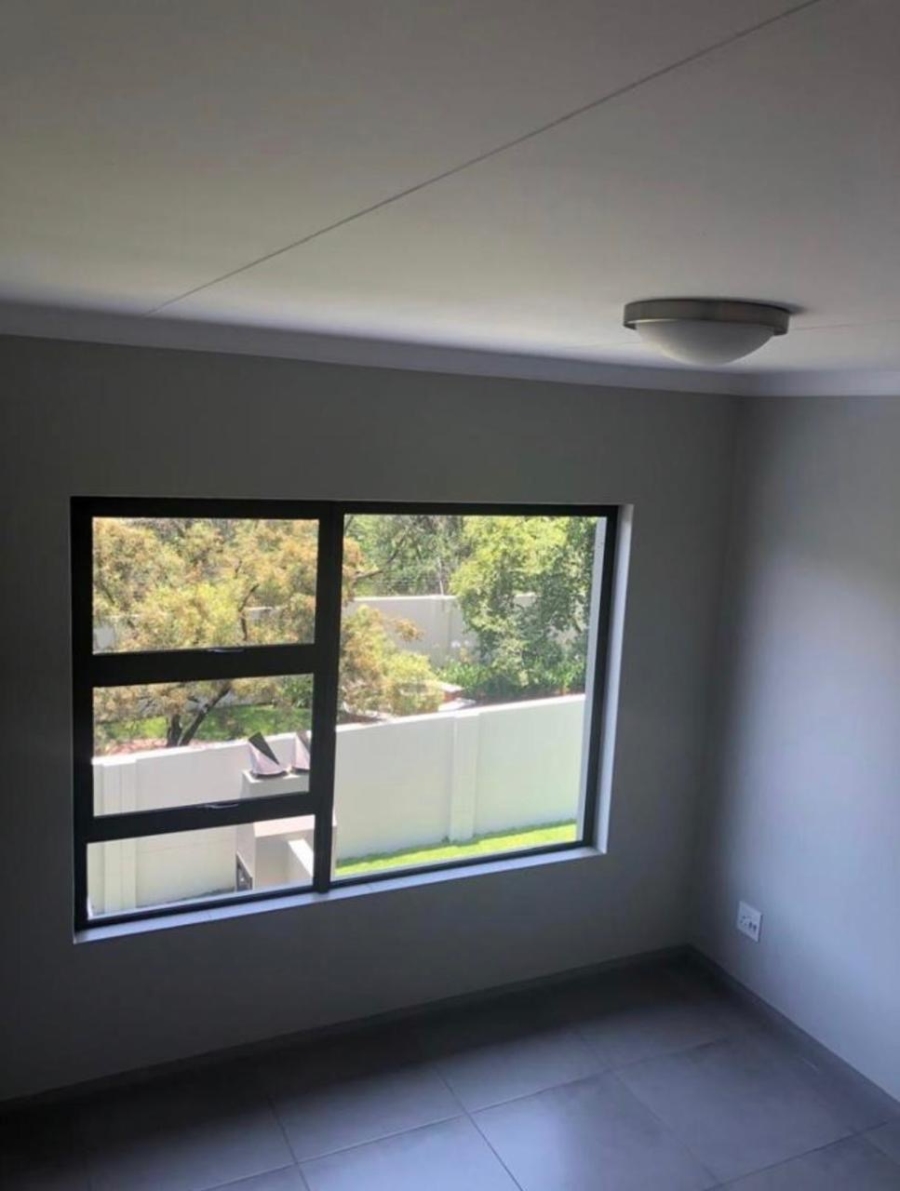 2 Bedroom Property for Sale in Carlswald Gauteng