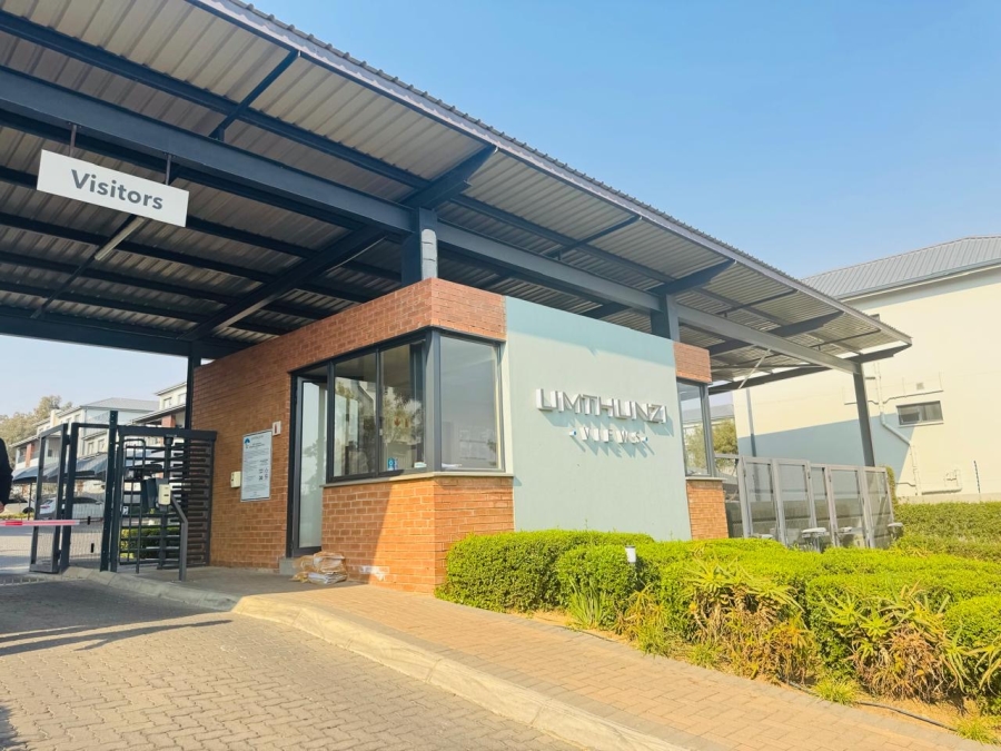 2 Bedroom Property for Sale in Carlswald Gauteng