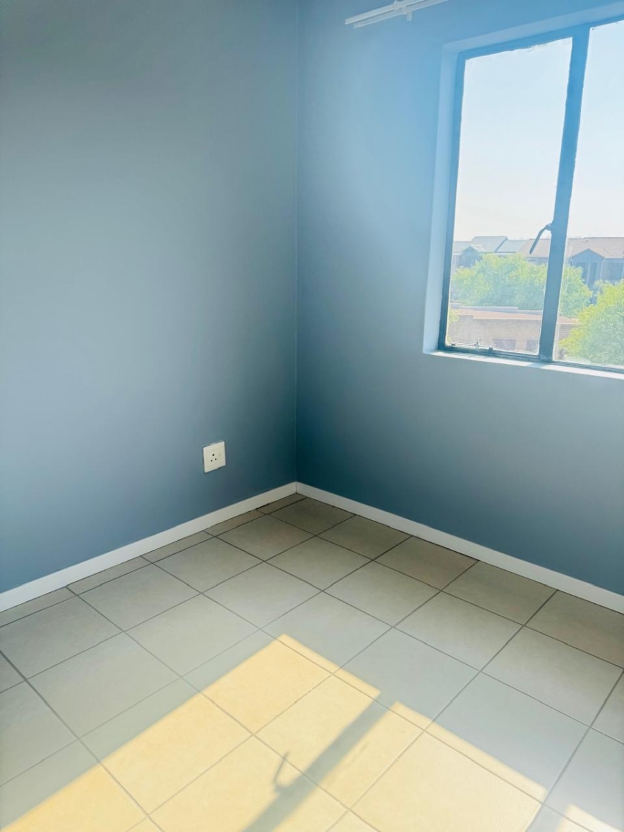 2 Bedroom Property for Sale in Vorna Valley Gauteng