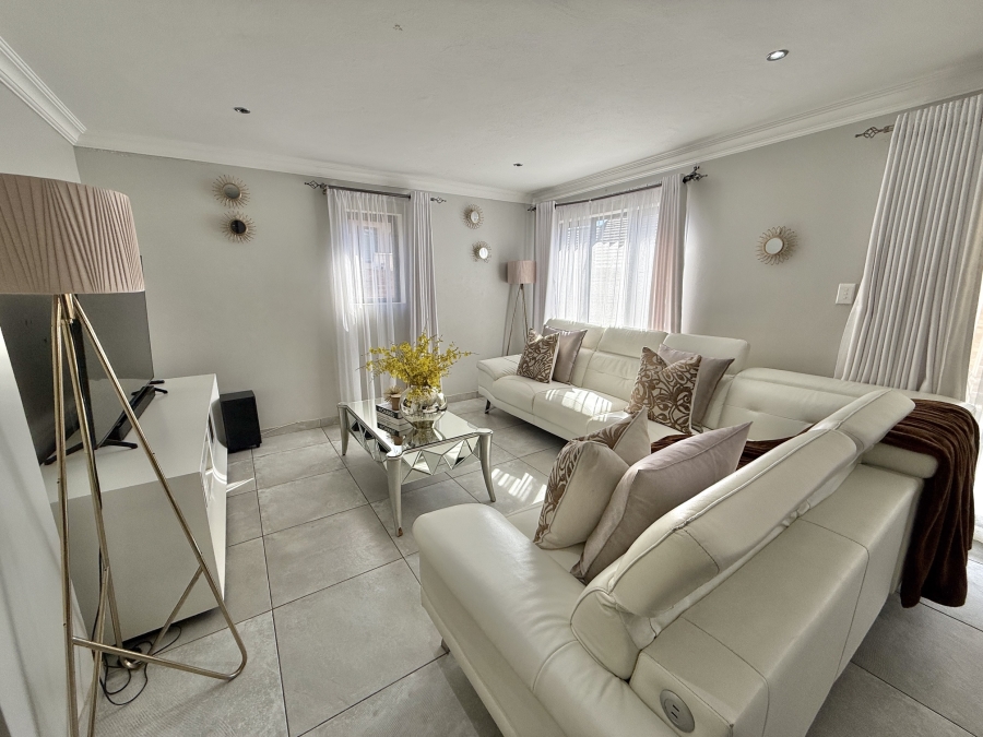 3 Bedroom Property for Sale in Olympus AH Gauteng