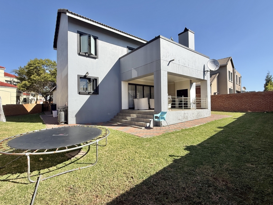3 Bedroom Property for Sale in Olympus AH Gauteng
