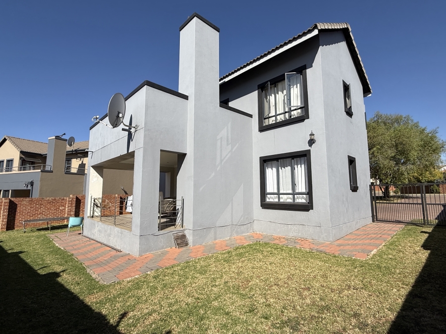 3 Bedroom Property for Sale in Olympus AH Gauteng