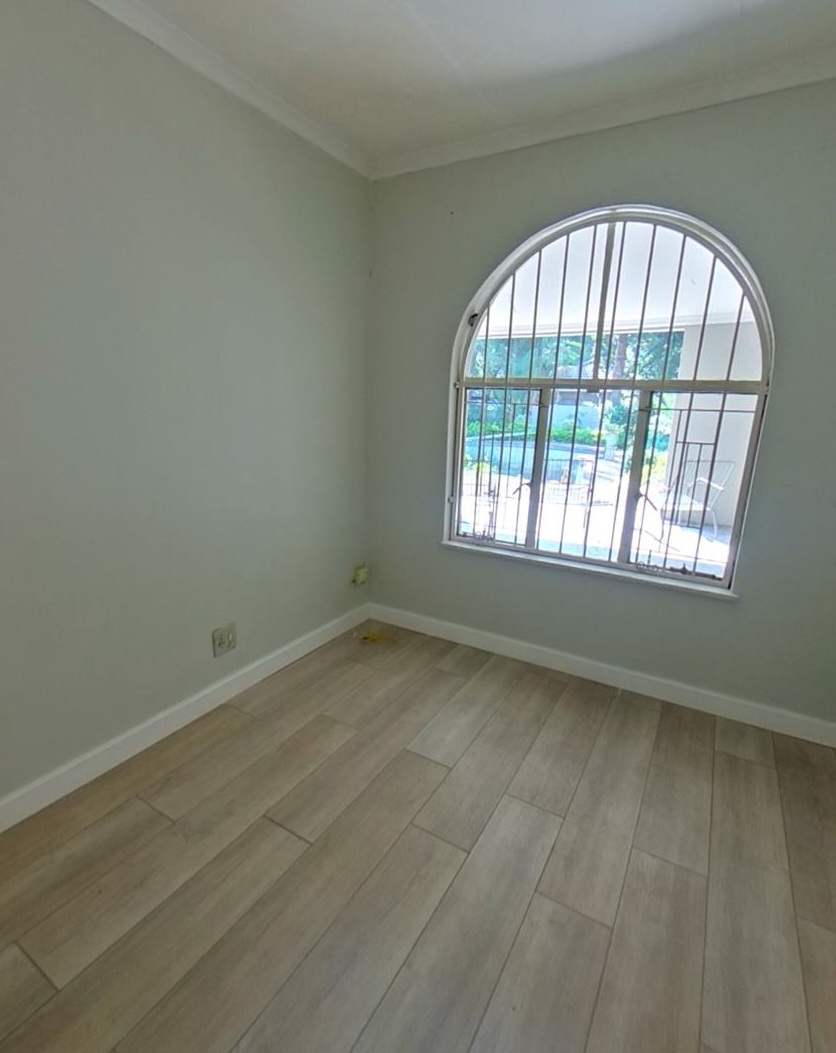 4 Bedroom Property for Sale in Garsfontein Gauteng