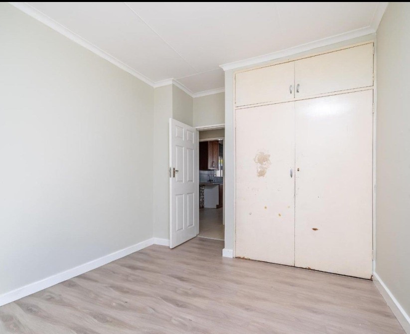 4 Bedroom Property for Sale in Garsfontein Gauteng
