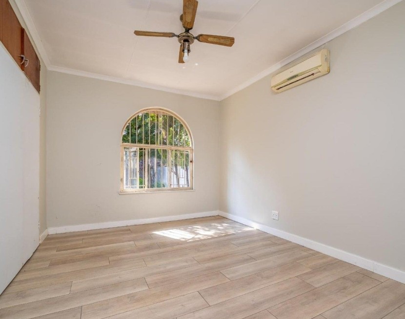 4 Bedroom Property for Sale in Garsfontein Gauteng