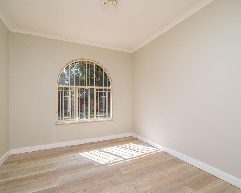 4 Bedroom Property for Sale in Garsfontein Gauteng