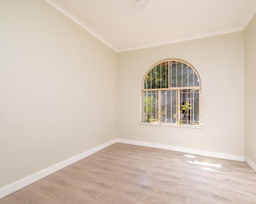 4 Bedroom Property for Sale in Garsfontein Gauteng
