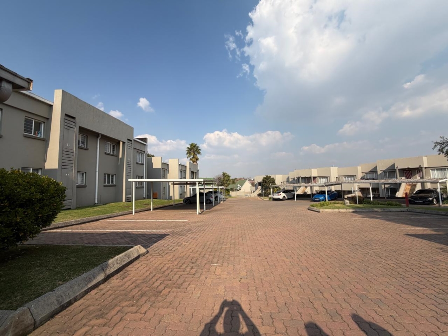 3 Bedroom Property for Sale in Vorna Valley Gauteng