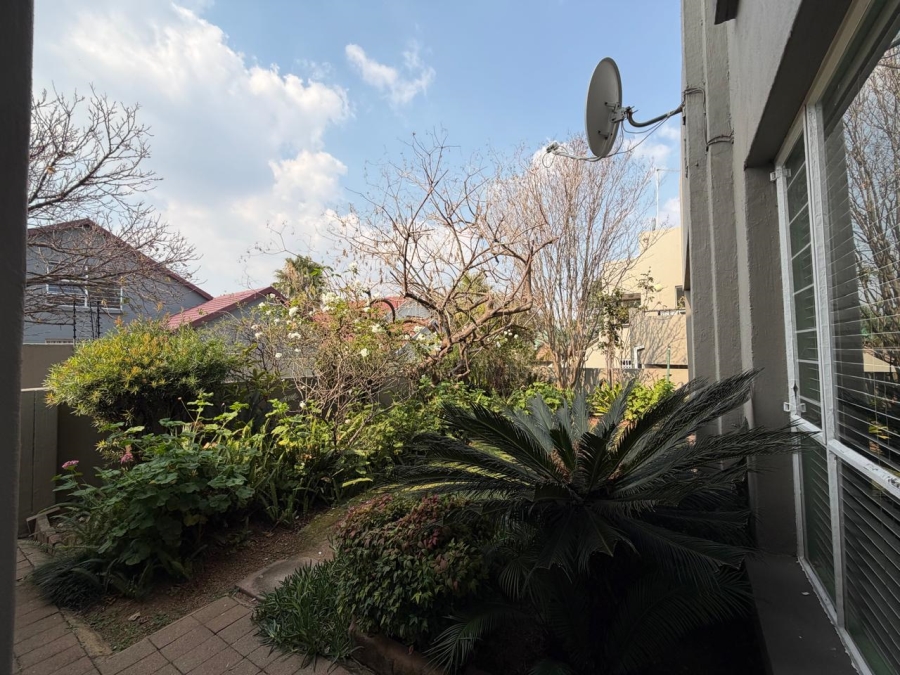 3 Bedroom Property for Sale in Vorna Valley Gauteng