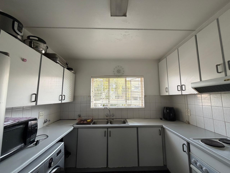 3 Bedroom Property for Sale in Vorna Valley Gauteng