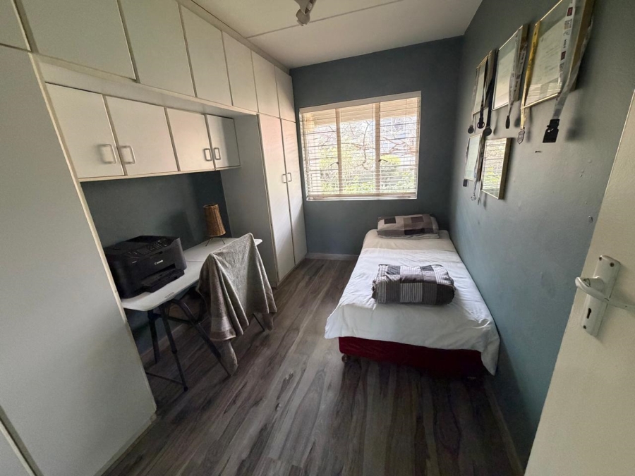 3 Bedroom Property for Sale in Vorna Valley Gauteng