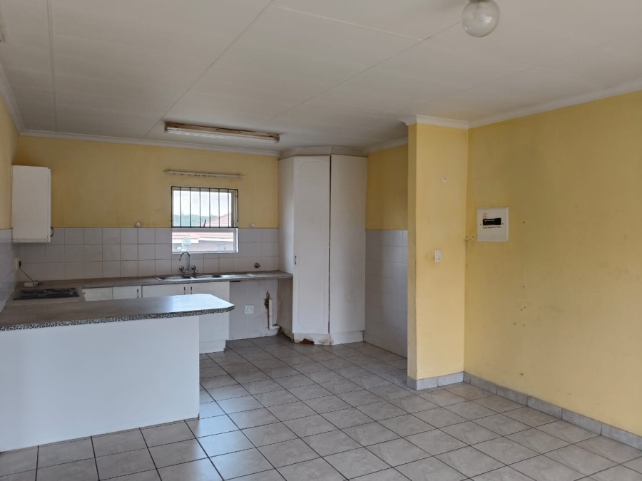 2 Bedroom Property for Sale in Birchleigh Gauteng