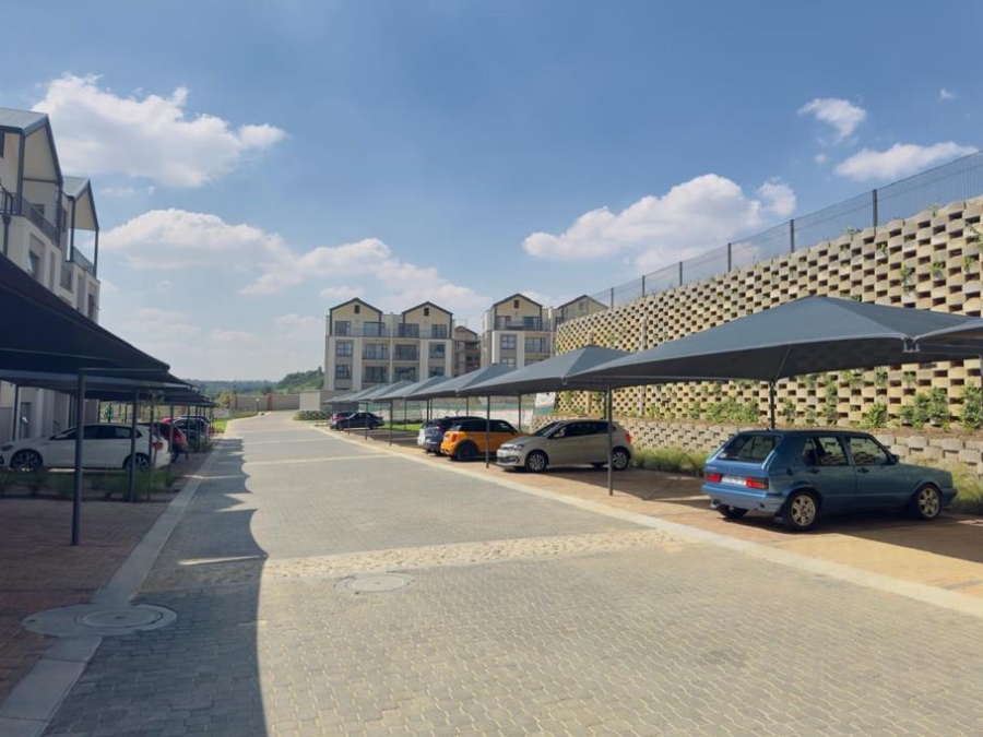 To Let 2 Bedroom Property for Rent in Waterfall Gauteng