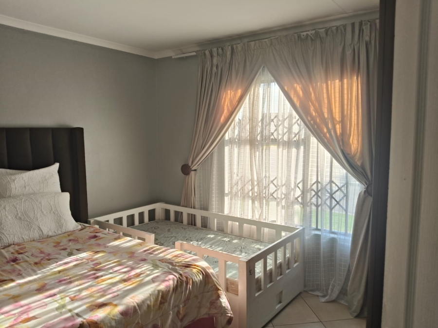 3 Bedroom Property for Sale in Waterfall View Gauteng