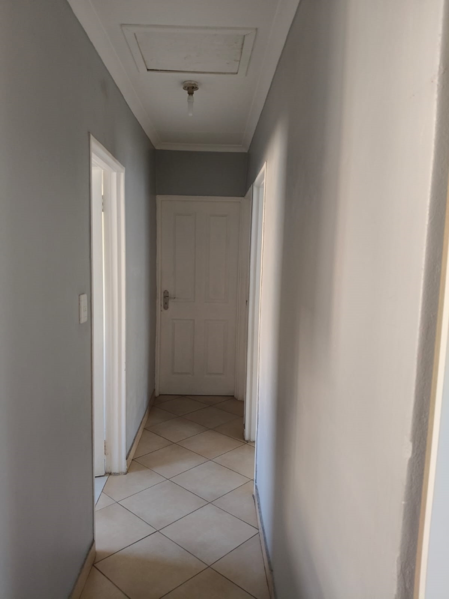 3 Bedroom Property for Sale in Waterfall View Gauteng
