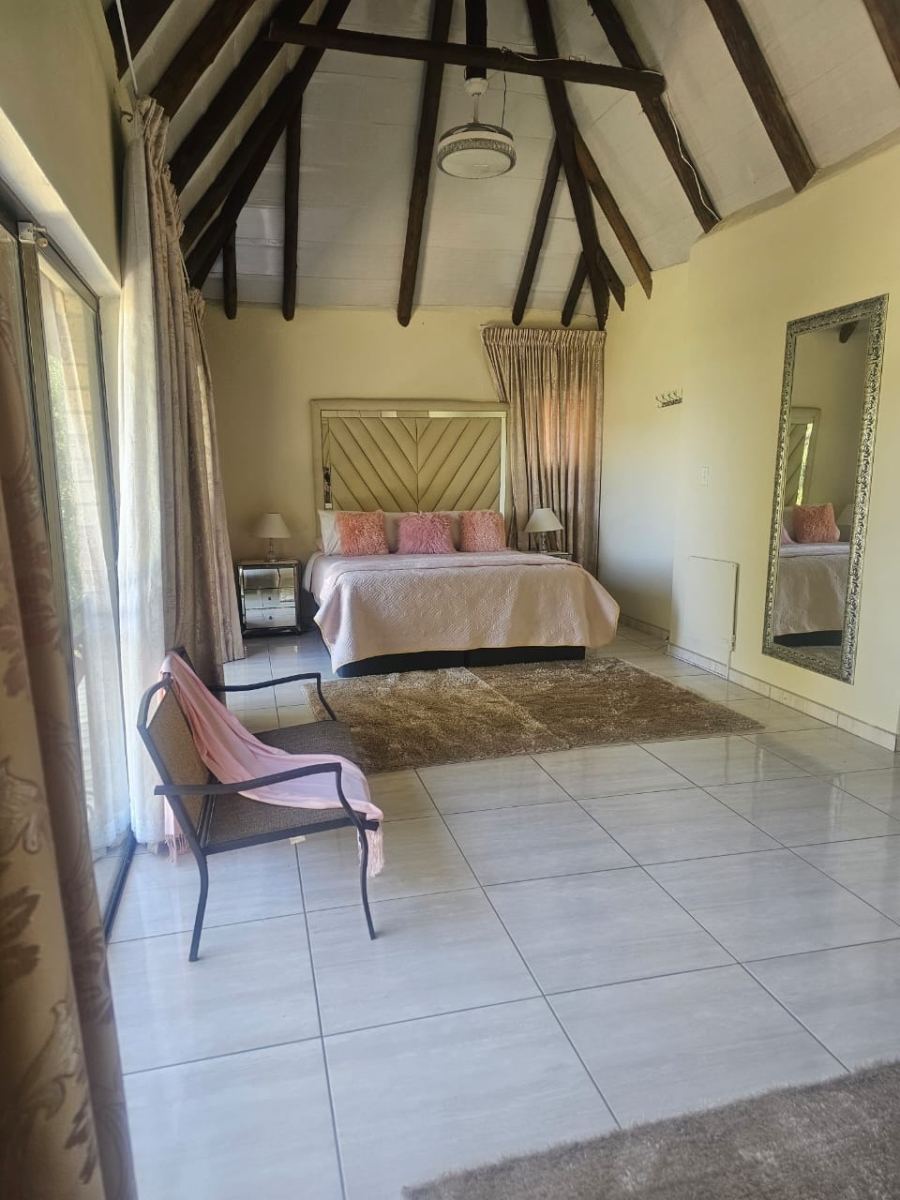 5 Bedroom Property for Sale in Vaal Marina Gauteng