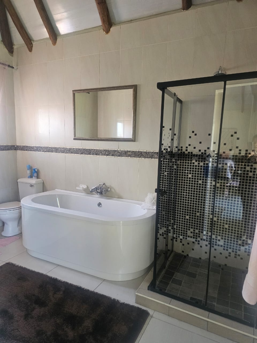 5 Bedroom Property for Sale in Vaal Marina Gauteng