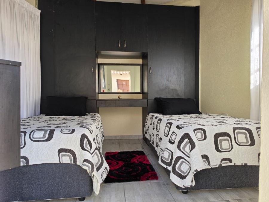 5 Bedroom Property for Sale in Vaal Marina Gauteng
