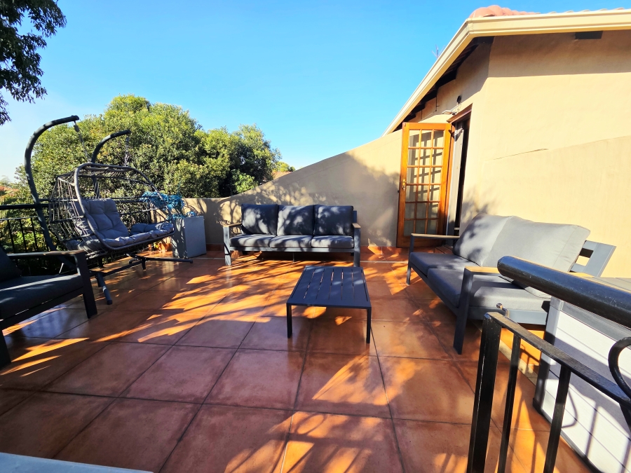 3 Bedroom Property for Sale in Noordwyk Gauteng