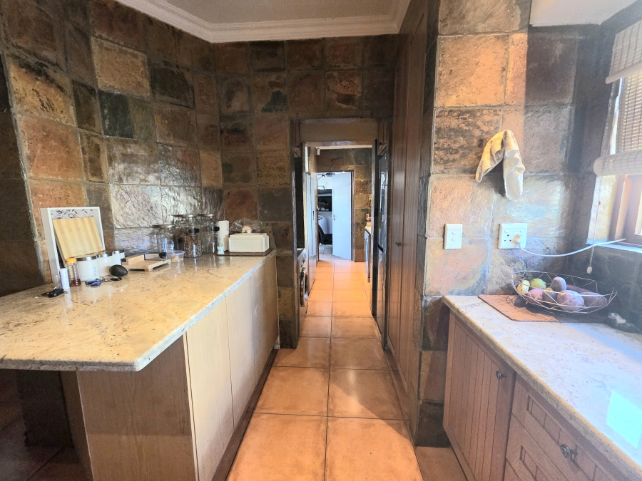3 Bedroom Property for Sale in Noordwyk Gauteng