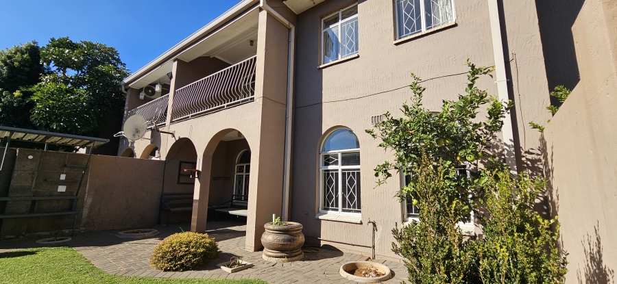 3 Bedroom Property for Sale in Three Rivers Proper Gauteng