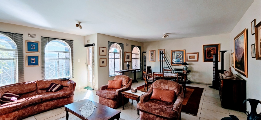 3 Bedroom Property for Sale in Three Rivers Proper Gauteng