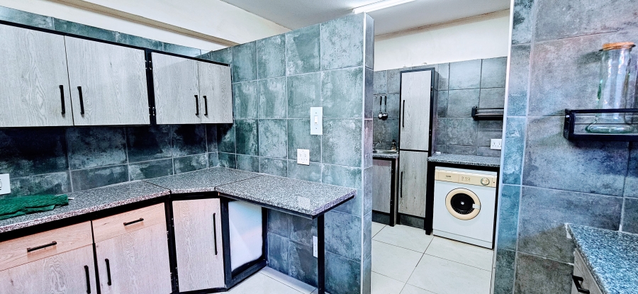 3 Bedroom Property for Sale in Three Rivers Proper Gauteng