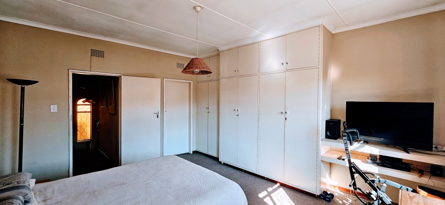 3 Bedroom Property for Sale in Three Rivers Proper Gauteng