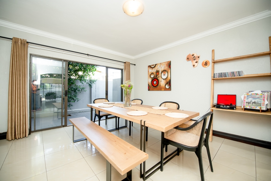 5 Bedroom Property for Sale in Ruimsig Gauteng