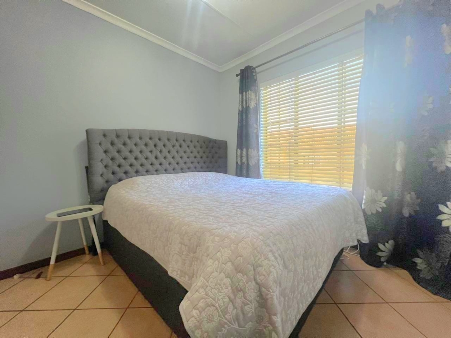 2 Bedroom Property for Sale in Eco Park Gauteng