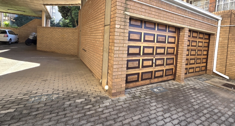 2 Bedroom Property for Sale in Pretoria Central Gauteng