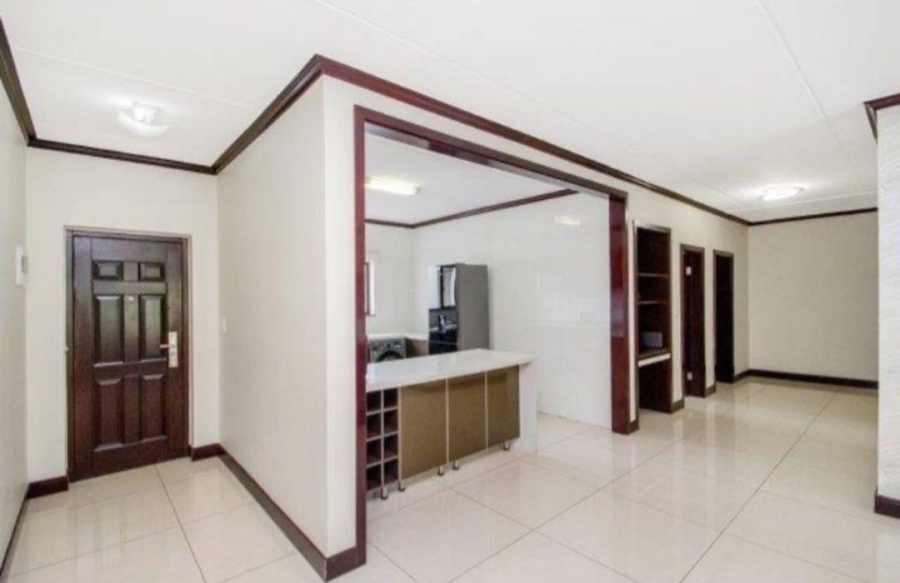 2 Bedroom Property for Sale in Fourways Gauteng