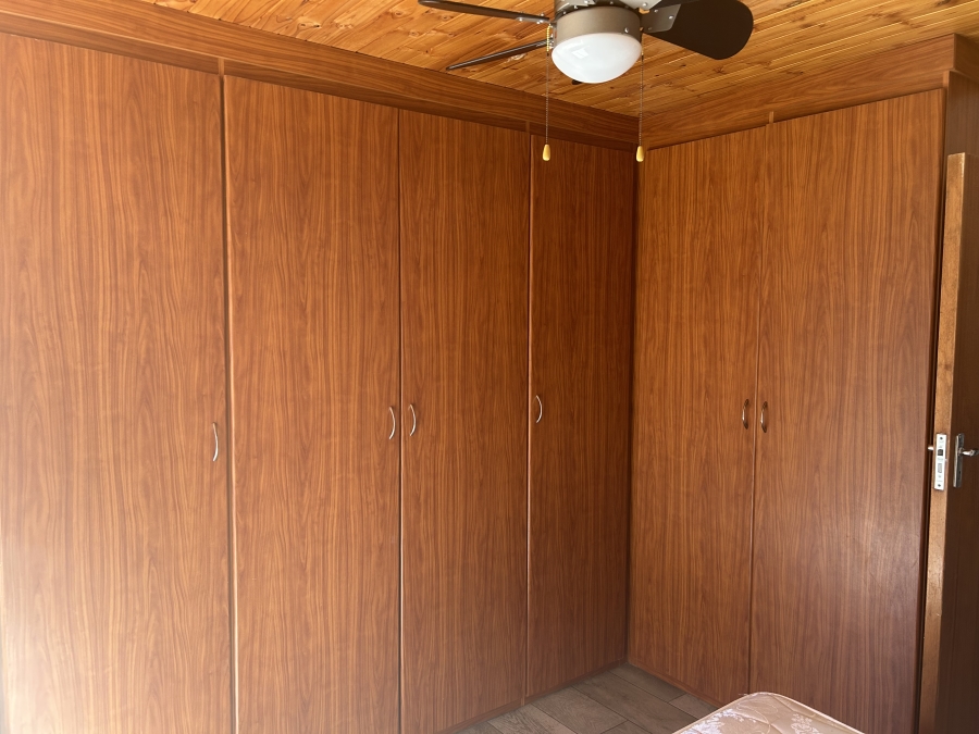 To Let 1 Bedroom Property for Rent in Elardus Park Gauteng